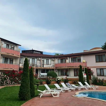 апартамент- комплекс радуга/ Apartment Kranevo